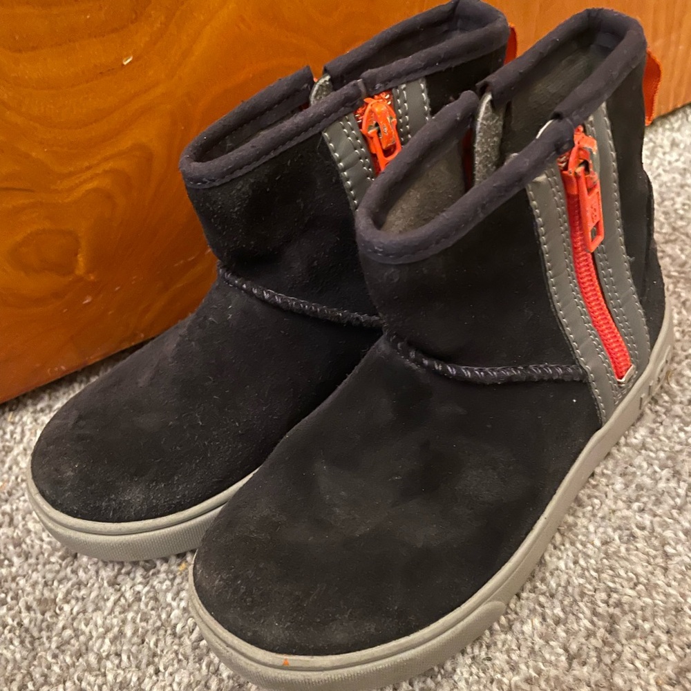 Kids outdoor UGGS